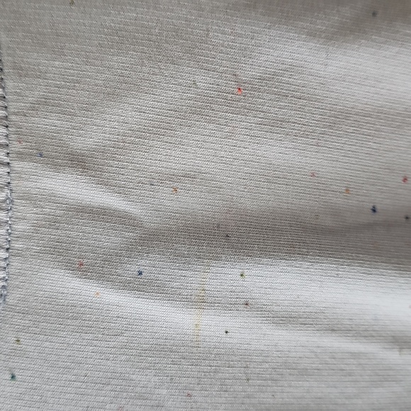 347. Lululemon Back in Action Sweatshirt - Picture 5 of 7